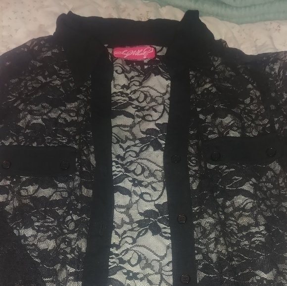 *3 for$10*Button down - Picture 2 of 3